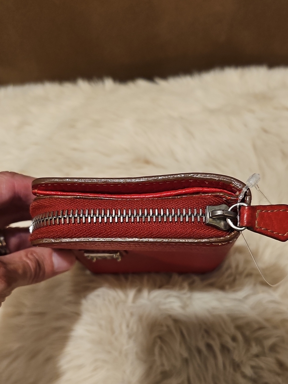 Dooney & Bourke Red Pebnled Leathet Clutch Wallet EUC - Picture 8 of 10